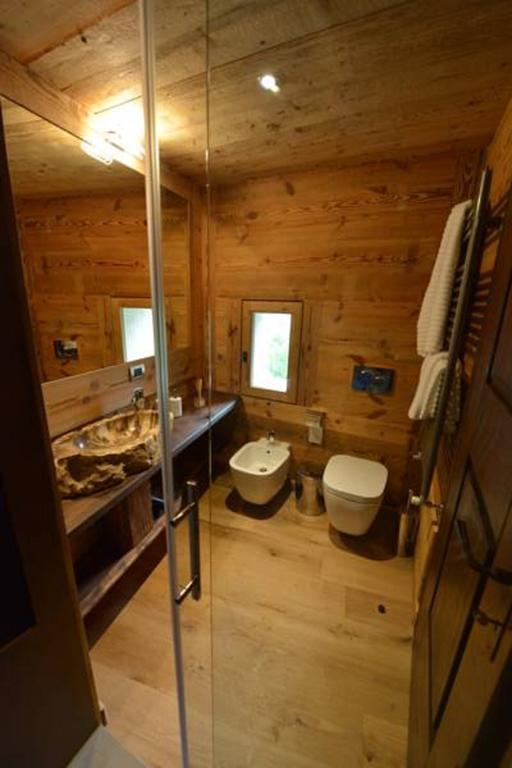 La Maison De Dolphe Chalet De Charme & Art Gallery Brusson Kamer foto